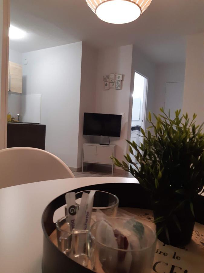 Jungle Apartment Мец Екстериор снимка